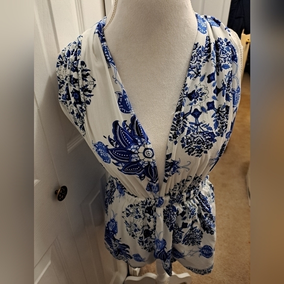 One Way Women's Floral Print Romper With Halter Top Long Bands   Size 10 - Picture 1 of 8